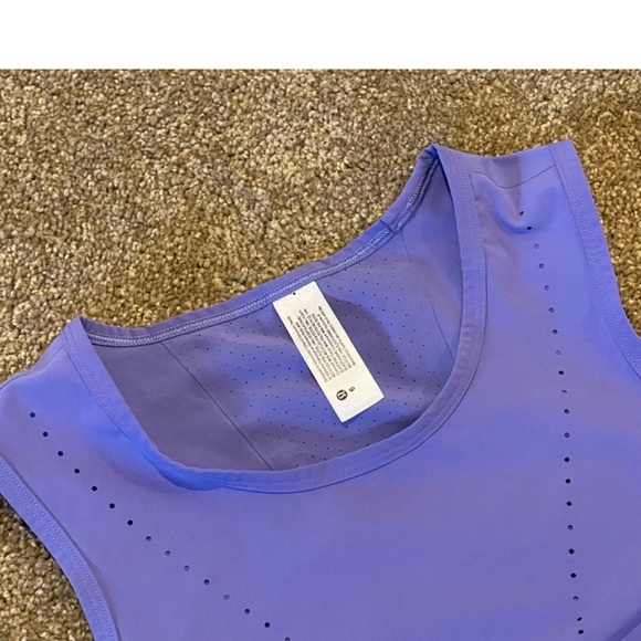 Lululemon Swift Ventilated Running Tank Top size 6 - Picture 2 of 3